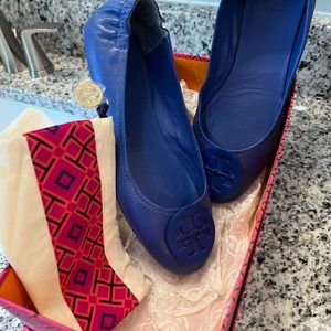 Tory Burch Minnie Travel Ballet with logo soft Napa Leather